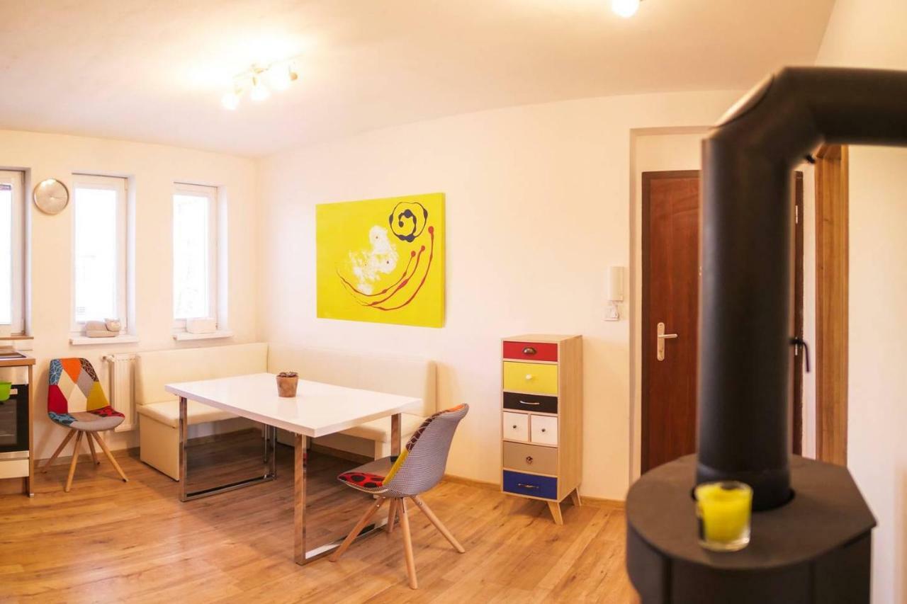 2 Bedroom Flat In The Heart Of Liptovský Mikuláš Exterior foto